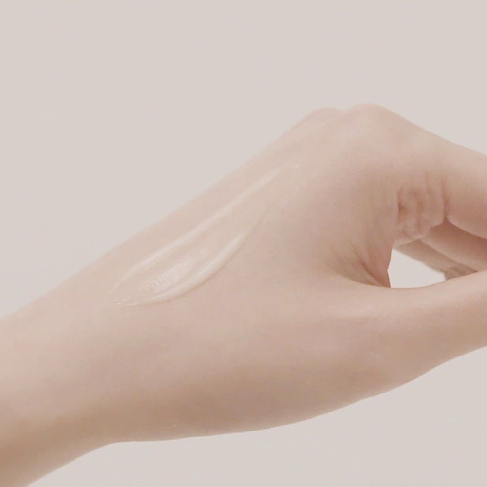 Black Rice Hyaluronic Anti-Wrinkle Serum - The Crowd Went Wild