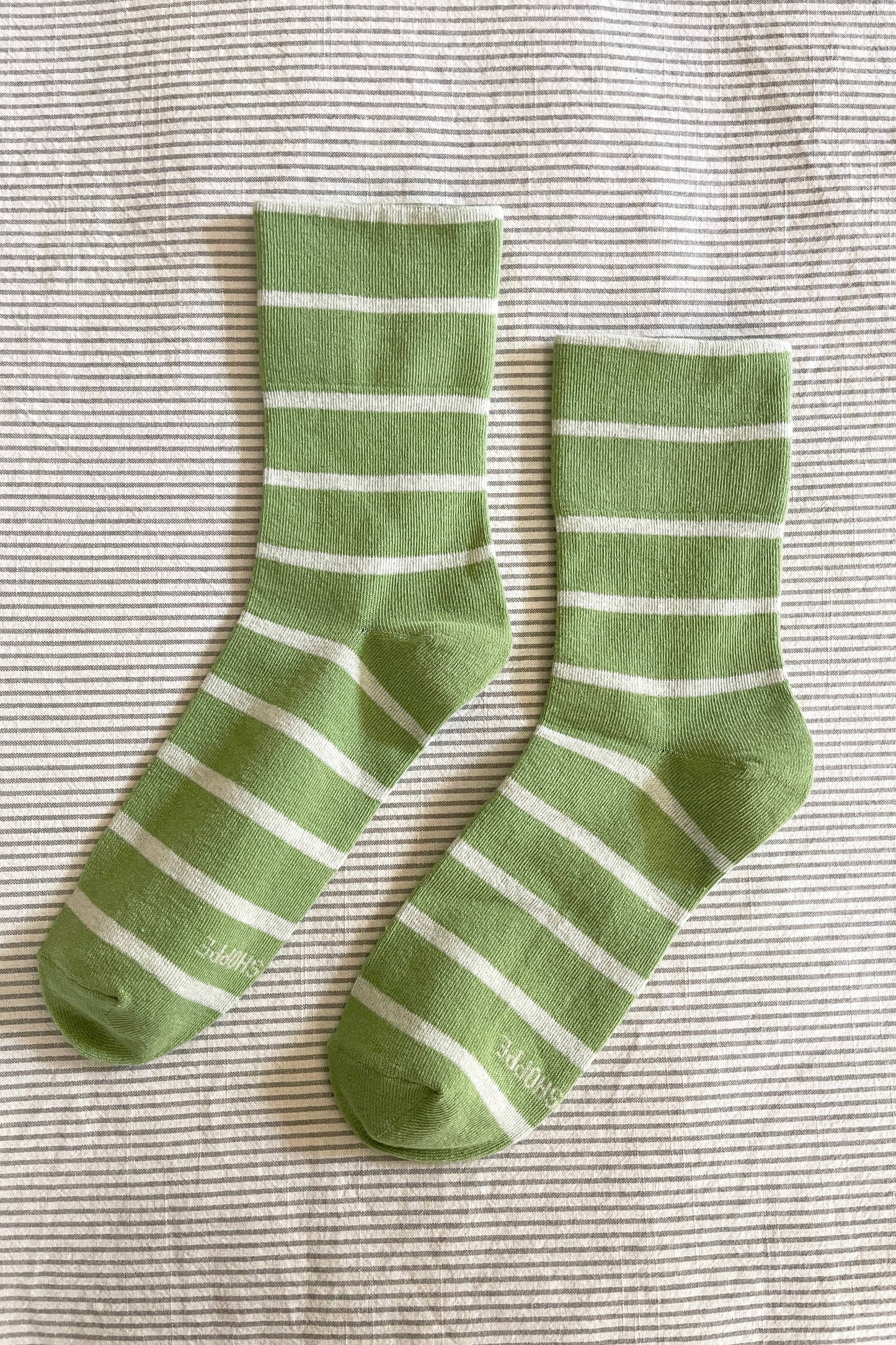 Wally Socks: Candy Cane - The Crowd Went Wild