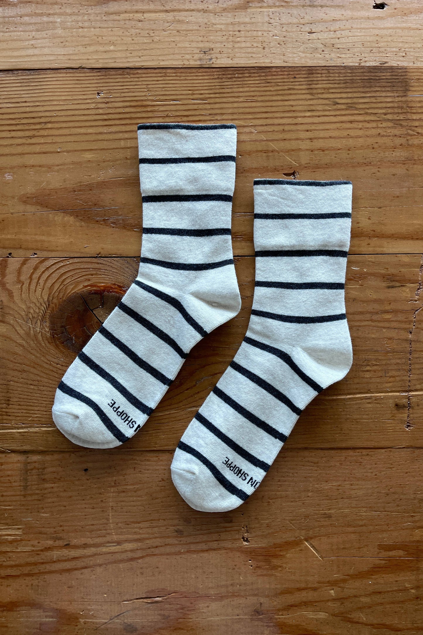 Wally Socks: Candy Cane - The Crowd Went Wild