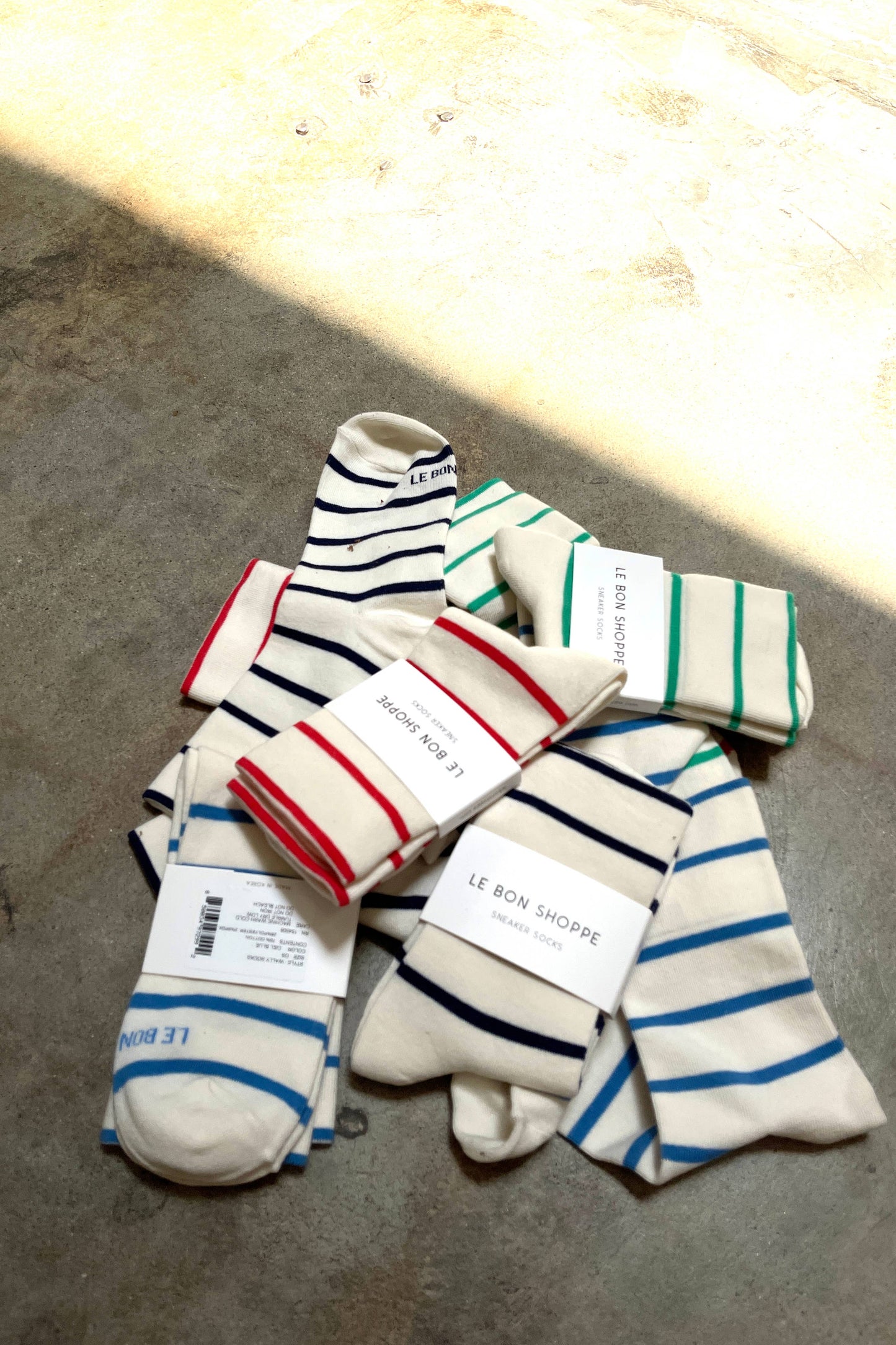 Wally Socks: Candy Cane - The Crowd Went Wild