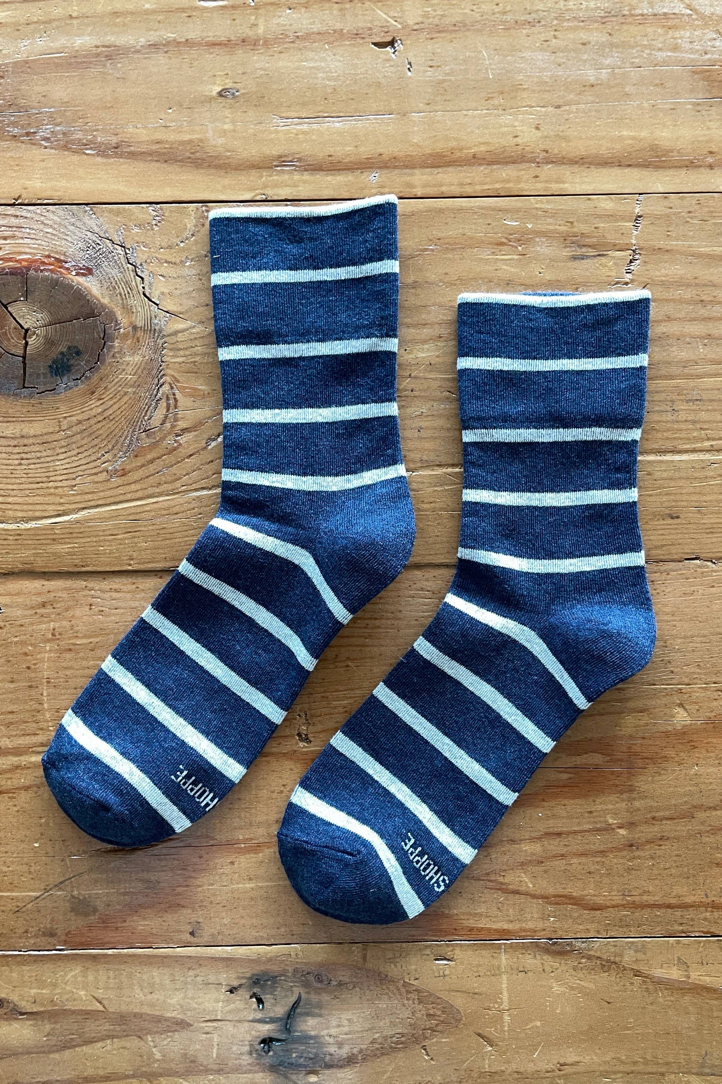 Wally Socks: Candy Cane - The Crowd Went Wild