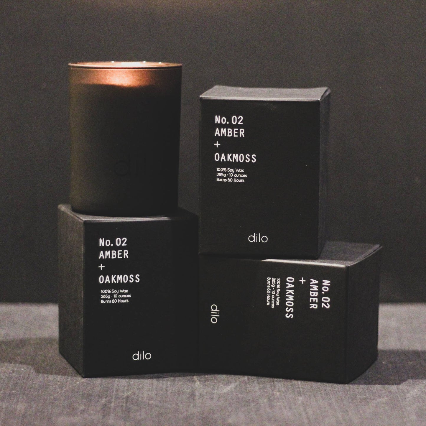 Dilo Candles - Amber + Oakmoss - The Crowd Went Wild