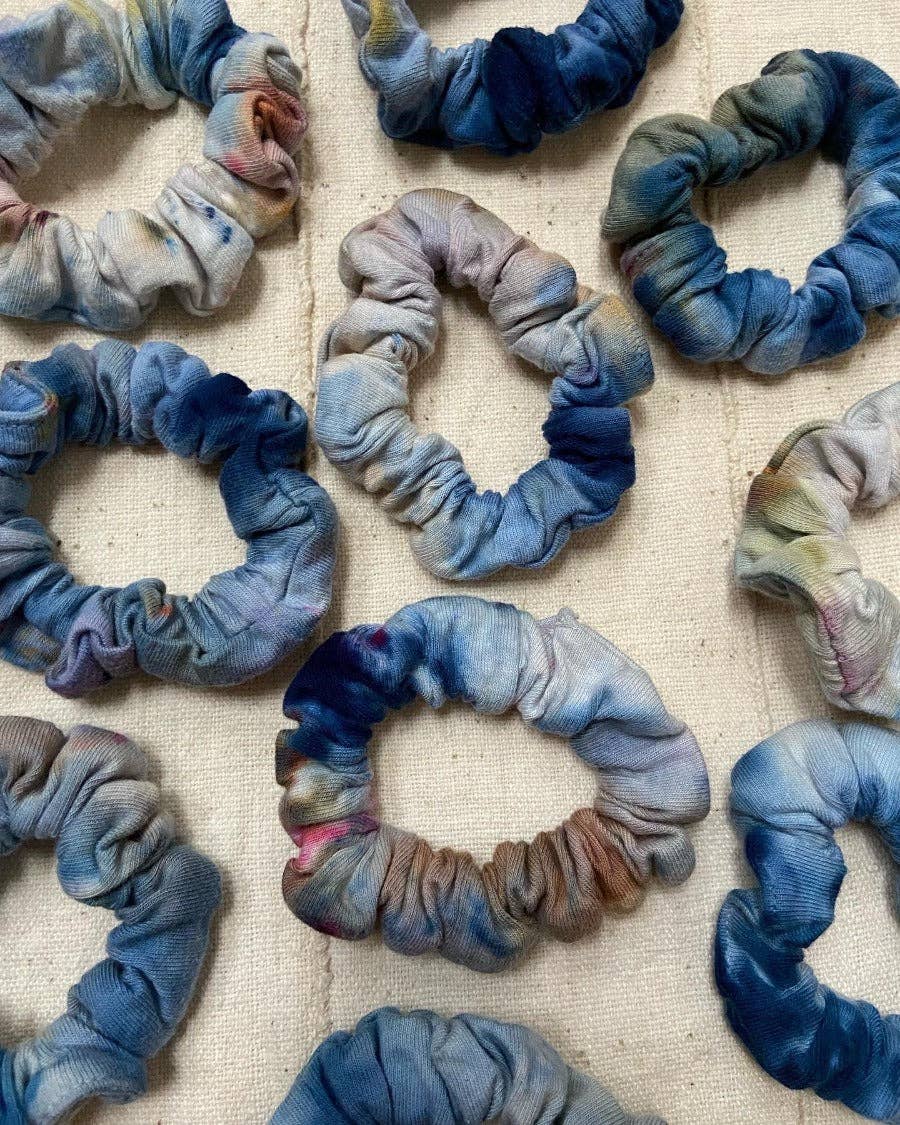 Zero Waste Scrunchies - The Crowd Went Wild