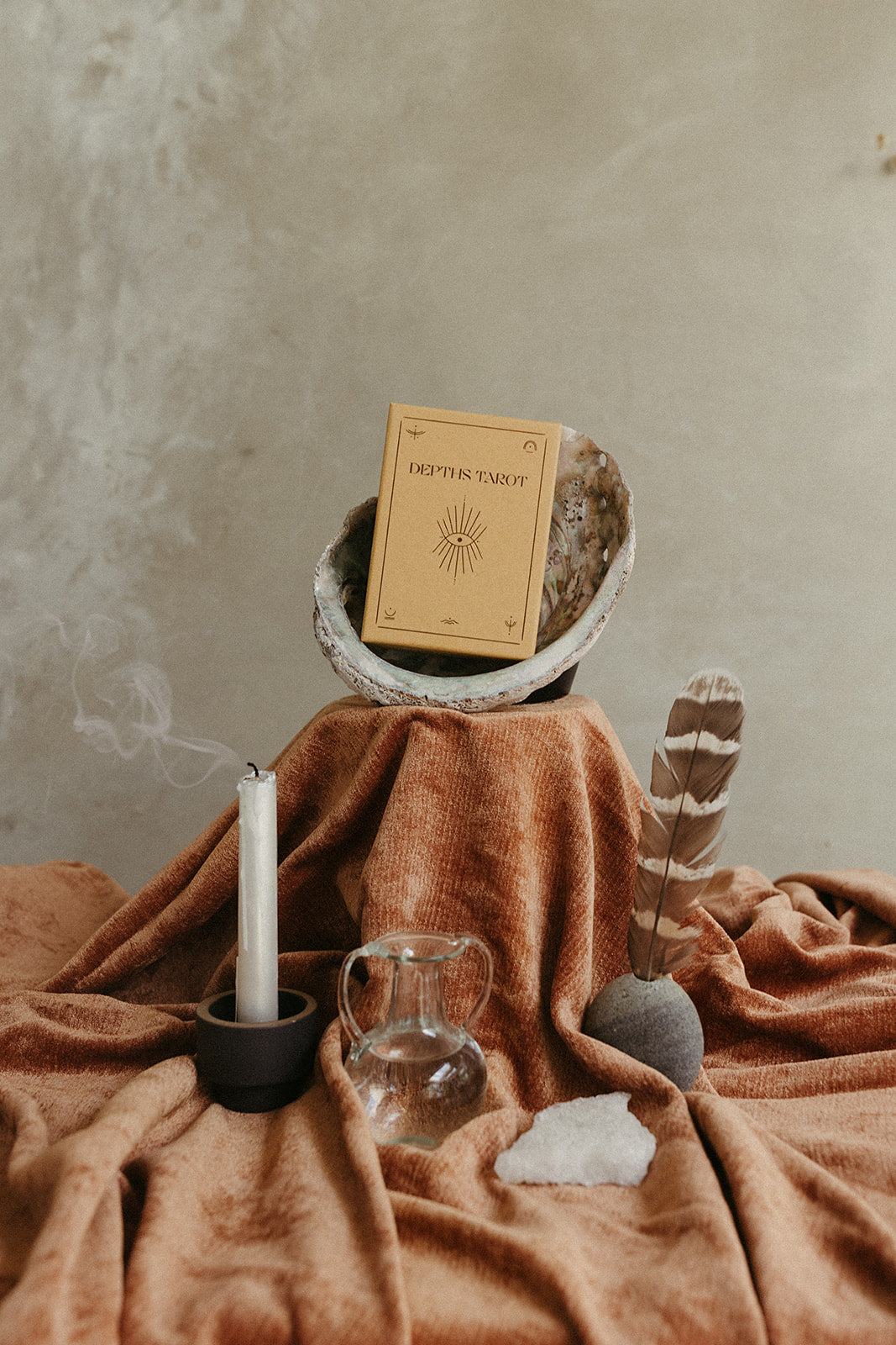 The Depths Tarot Deck - The Crowd Went Wild