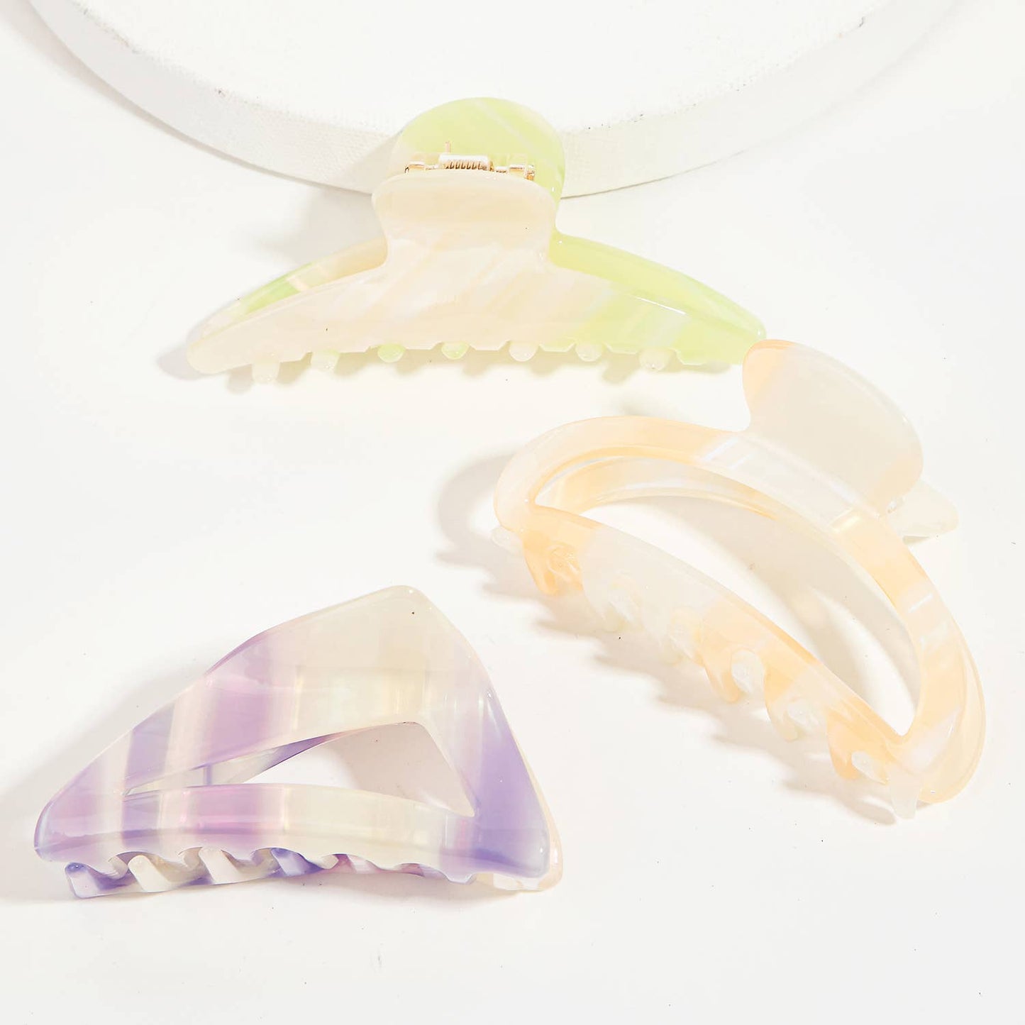Three Piece Striped Pattern Acetate Hair Claw Set - The Crowd Went Wild