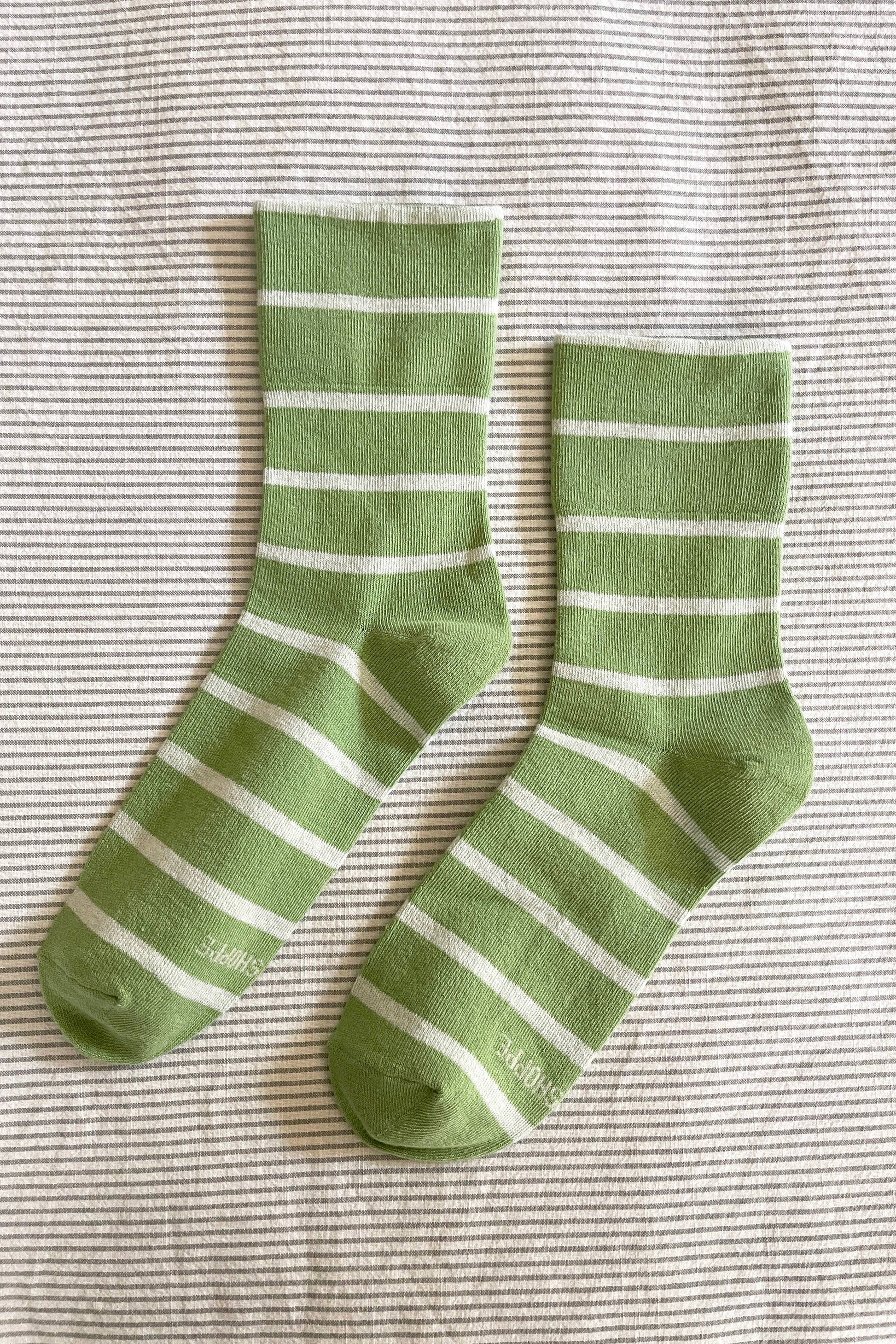 Wally Socks: Candy Cane - The Crowd Went Wild