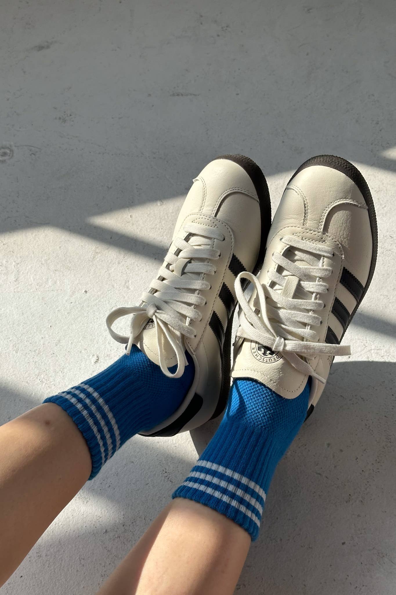 Girlfriend Socks: Scarlet