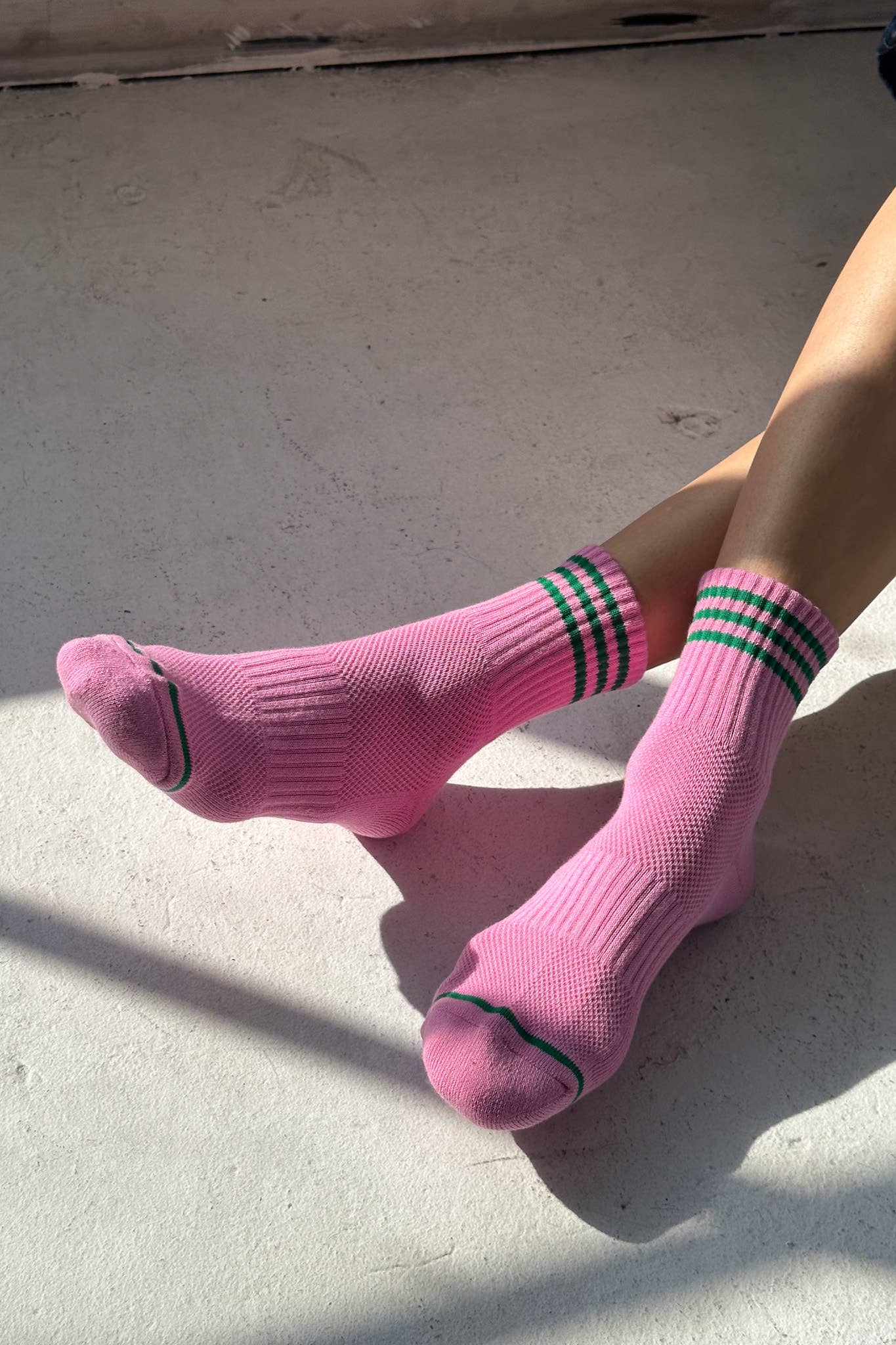 Girlfriend Socks: Scarlet