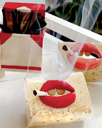 Smokin' Lips Incense Cone Burner - Red - The Crowd Went Wild