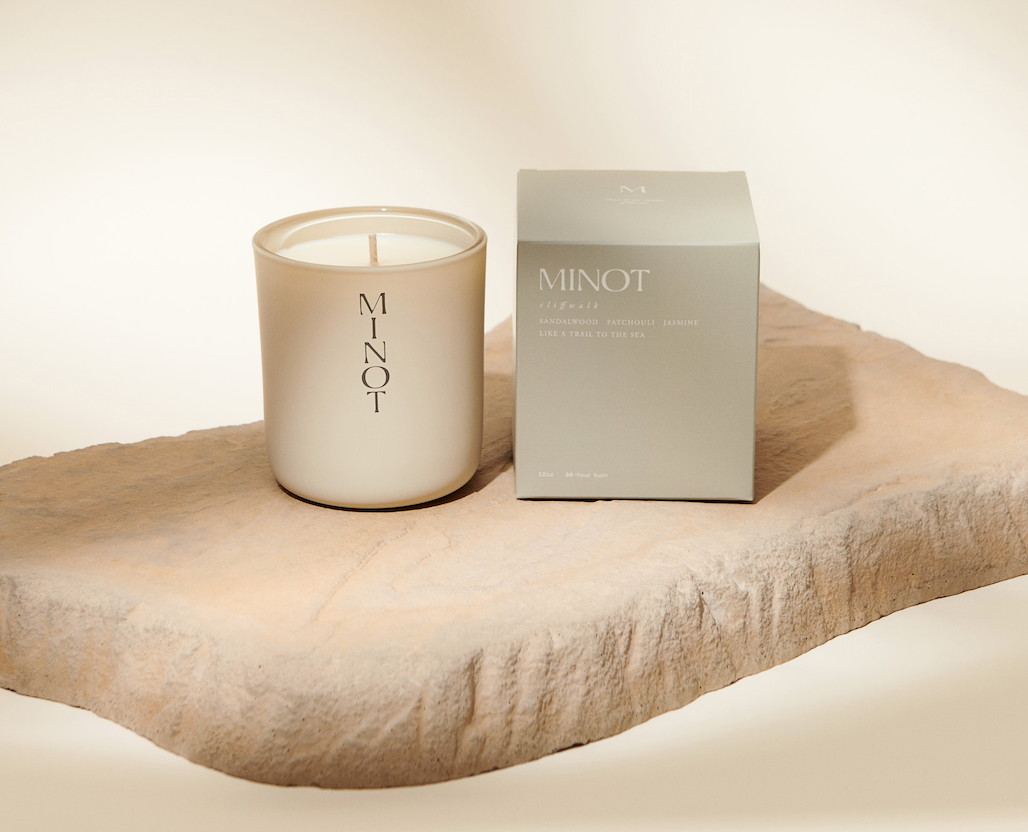 Cliffwalk Candle - The Crowd Went Wild