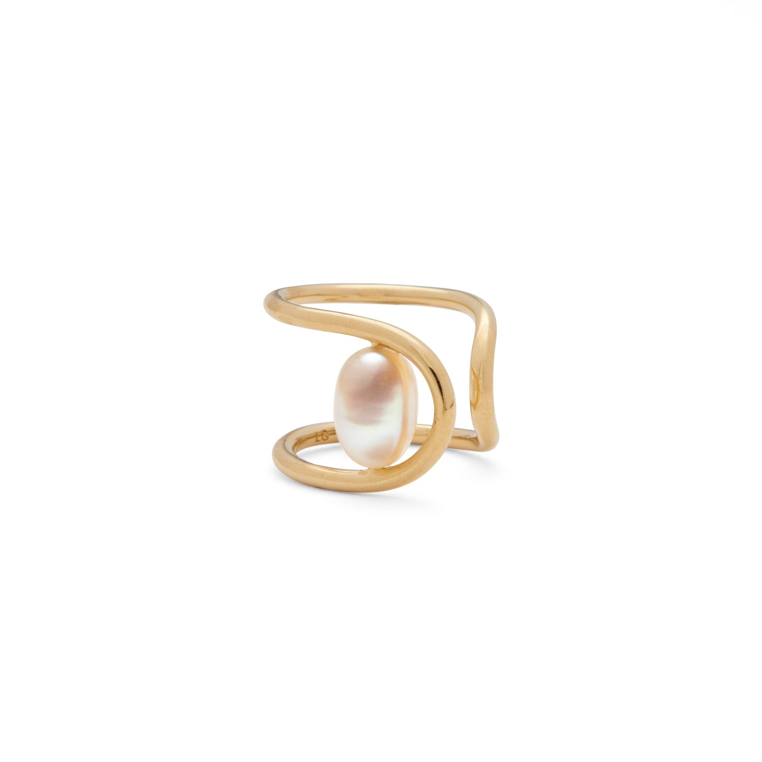 Pearl Swerve Ring - Gold - The Crowd Went Wild