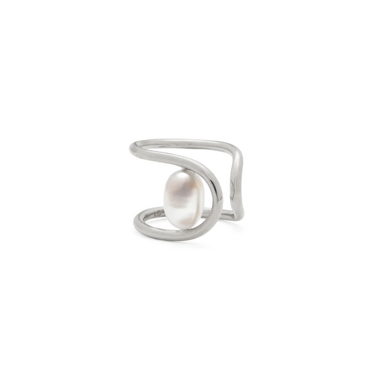 Pearl Swerve Ring - Silver - The Crowd Went Wild