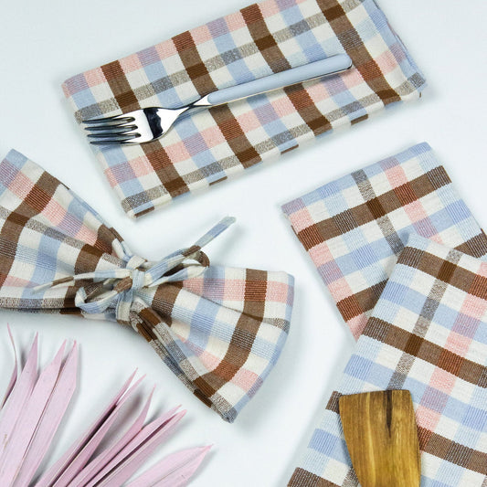 Louisa Plaid Dinner Napkin - Set of 4 - The Crowd Went Wild