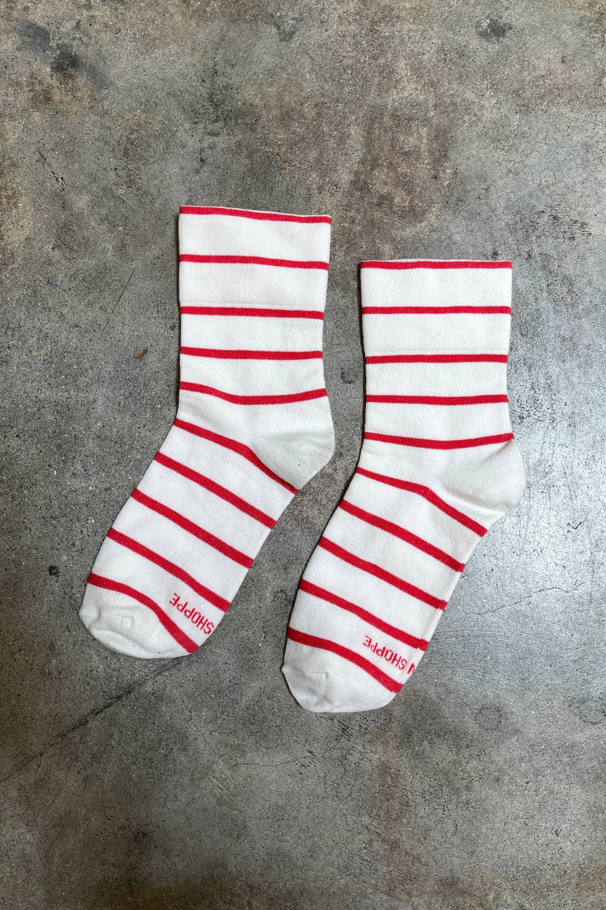 Wally Socks: Candy Cane - The Crowd Went Wild