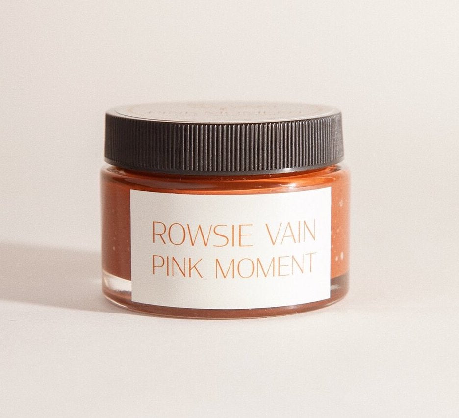 Pink Moment Uplifting Exfoliant - The Crowd Went Wild